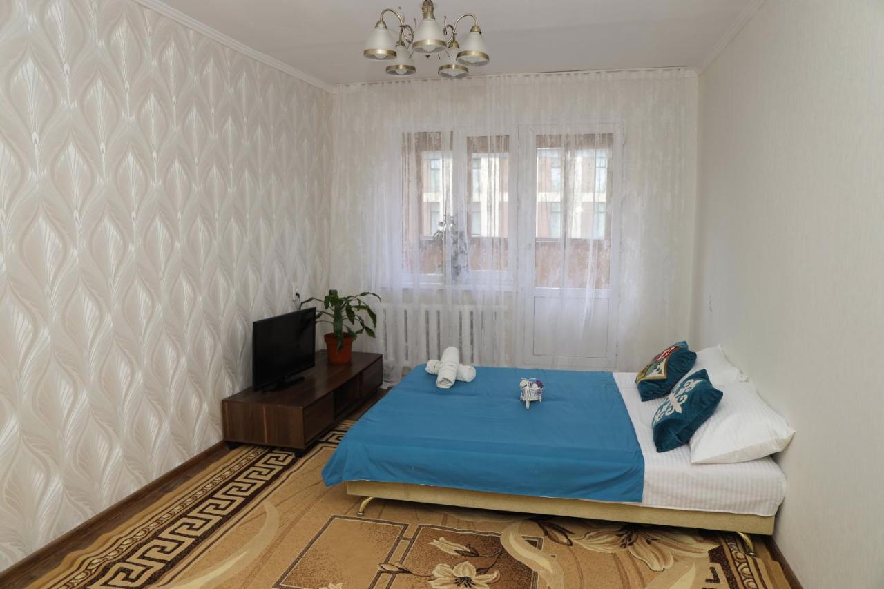 Reliablehouse 2-Х Комнатная Квартира В Центре Lägenhet Alma-Ata Exteriör bild